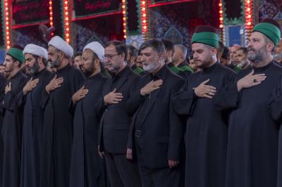 بين كربلاء والنجف.. العتبة العباسية تُجسّد ملحمةً فكريةً وخدميةً في إحياء ذكرى رحيل الرسول الأعظم (صلى الله عليه وآله وسلم)