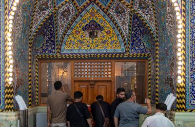 عبر شعبة السقاية.. قسم الشؤون الخدمية يوفر أكثر من 40 حافظة ماء مبردة للزائرين