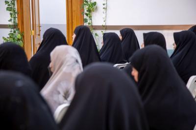 مركز الثقافة الأسرية يستأنف برنامج واحة الثقافة التاسع والأربعين