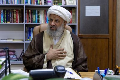 قسم الشؤون الدينية يعقد اجتماعًا مع ملاكاته لمناقشة تعزيز الخدمات المقدّمة للزائرين