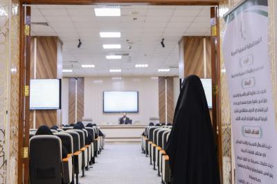 شعبة الخطابة النسوية تقيم ندوة لخطيبات المنبر الحسيني عن سيرة السيدة سكينة (عليها السلام)