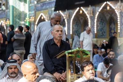 قسم الشؤون الدينية يقيم مجلسًا لإحياء ذكر أهل البيت (عليهم السلام) في الصحن الشريف