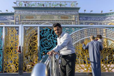 في ليلة الجمعة.. قسم حفظ النظام ينظّم حركة الزائرين في محيط مرقد أبي الفضل العباس (عليه السلام)