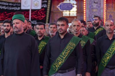 خدمة العتبتين المقدستين يحيون ذكرى شهادة الإمام الحسن العسكري (عليه السلام)