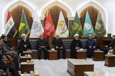 العتبة العسكرية المقدسة تكرّم وفد العتبة العباسية المقدسة لمشاركتها في تقديم الخدمات بذكرى شهادة الإمام الحسن العسكري (عليه السلام)