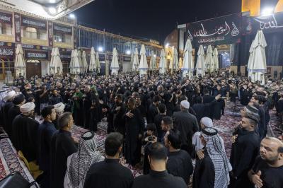 موكب العتبتين المقدستين يحيي ذكرى شهادة الإمام الحسن العسكري (عليه السلام) في سامراء