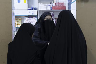 عبر مفرزة خاصة.. قسم الشؤون الطبية يقدم خدماته للزائرات بذكرى شهادة الإمام العسكري (عليه السلام)