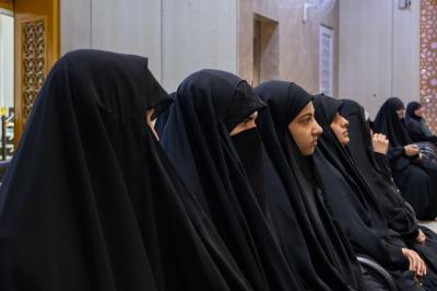 العتبة الكاظمية المقدسة تكرّم معهد القرآن الكريم النسوي لجهوده في إقامة مسابقة الفرقان القرآنية