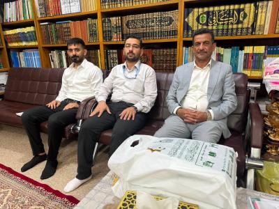 قسم الشؤون الفكرية يهدي إصداراته إلى المؤسسات الأكاديمية والثقافية والدينية في النجف وكربلاء