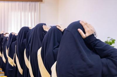فعاليات مسابقة (أشرقت بشائر الرحمة) تشهد تقديم فقرات إنشادية وموشحات قرآنية
