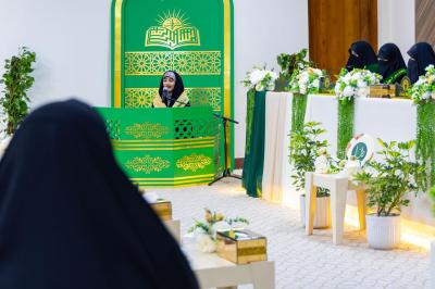 المشارِكات في مسابقة (أشرقت بشائر الرحمة) يُعربن عن تقديرهن لتنظيم المسابقة وأجواء المنافسة