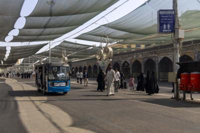 قسم بين الحرمين يوفر عجلات لنقل كبار السن وذوي الاحتياجات الخاصة من الزائرين