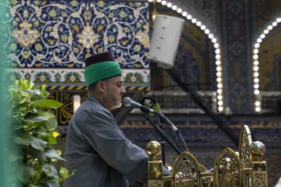 العناصر الكشفية تؤدي مراسم زيارة الإمام الحسين وأخيه أبي الفضل العباس (عليهما السلام)