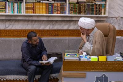 قسم الشؤون الدينية يقدم خدماته التبليغية والإرشادية للزائرين عبر محطّاته المنتشرة في الصحن الشريف