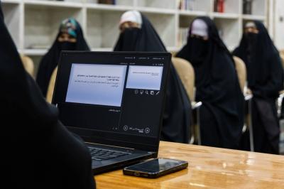 شعبة التوجيه الديني النسوي تستأنف برنامج (لأبي الفضل أنتمي) لملاكات شعبة الزينبيات