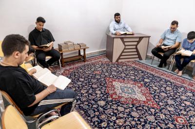 المجمع العلمي للقرآن الكريم يواصل برامجه التعليمية في النجف الأشرف والمثنى