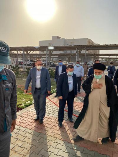 عقد من العطاء العابر للأزمات: مرجعية النجف الأشرف  بمواجهة النزوح والجائحة والجفاف