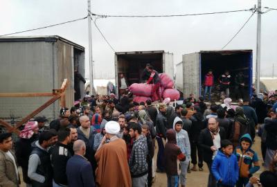 عقد من العطاء العابر للأزمات: مرجعية النجف الأشرف  بمواجهة النزوح والجائحة والجفاف