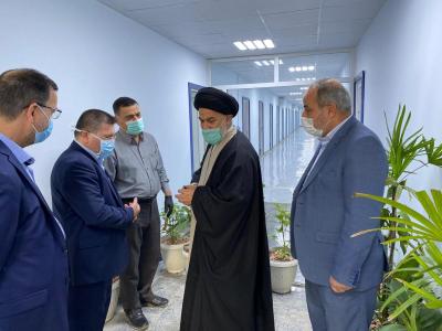 عقد من العطاء العابر للأزمات: مرجعية النجف الأشرف  بمواجهة النزوح والجائحة والجفاف