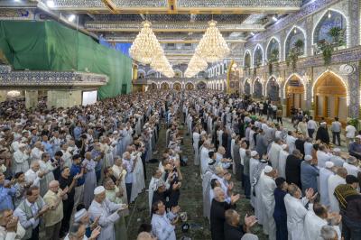 بالصور.. المؤمنون يحيون ليلة الجمعة الأخيرة من شهر ربيع الأول عند مرقد أبي الفضل العباس (عليه السلام)