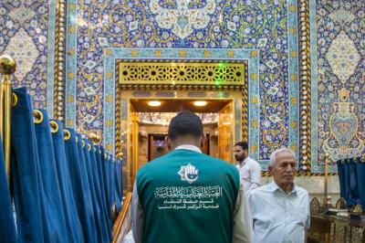 قسم حفظ النظام يضاعف جهوده لتقديم العناية الخاصة لكبار السن من الزائرين