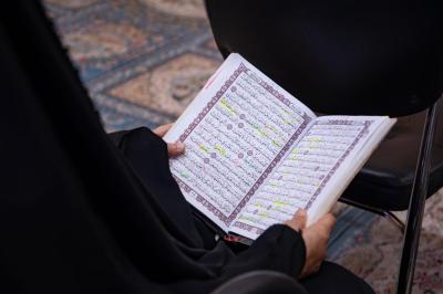 معهد القرآن الكريم النسوي يطلق منافسات مسابقة الفرقان الوطنية الثامنة