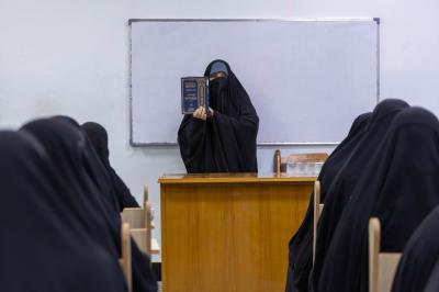 شعبة الخطابة الحسينية تطلق دورة تخصصية لإعداد المبلغات والخطيبات