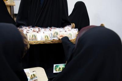 الخدمة النسوية: بوابة بناء المرأة الفاعلة في المنظور الإسلامي الحسيني
