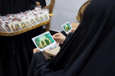 الخدمة النسوية: بوابة بناء المرأة الفاعلة في المنظور الإسلامي الحسيني