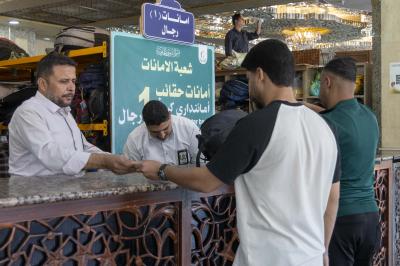 قسم الشؤون الخدمية يكثف خدماته في محيط العتبة العباسية المقدسة