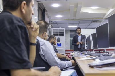 قسم الإعلام يقيم دورة تدريبية لوفد شبابي من بابل عن صناعة القصة المؤثرة