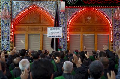 خدمة العتبتين المقدستين يحيون ذكرى شهادة السيدة الزهراء (عليها السلام) وفقًا للرواية الأولى