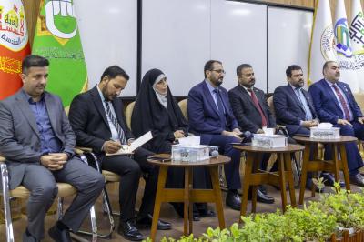 ملتقى اليوم الجامعي الأول يشهد عقد جلسة حوارية بين مجلس جامعة العميد وطلبتها