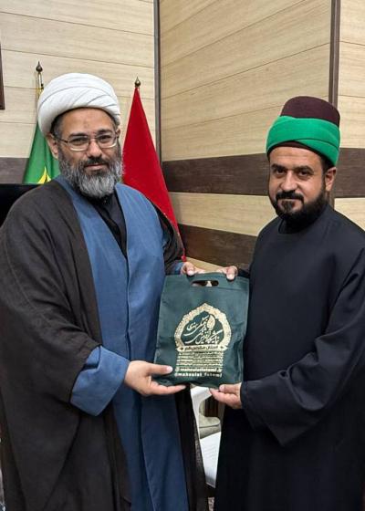 إدارة حرم السيدة فاطمة المعصومة (عليها السلام) تكرّم وفد العتبة العباسية المقدسة