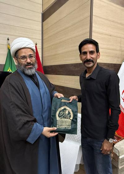 إدارة حرم السيدة فاطمة المعصومة (عليها السلام) تكرّم وفد العتبة العباسية المقدسة