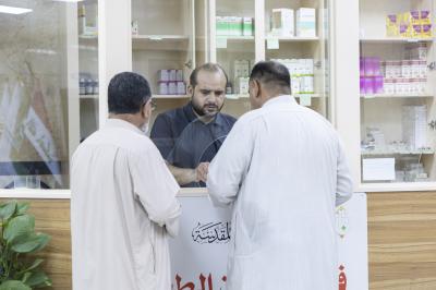 قسم الشؤون الطبية يكثف جهوده في ليالي الجمع لتقديم الخدمات الصحية المجانية للزائرين
