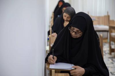 شعبة السيدة فاطمة بنت أسد (عليها السلام) تختتم فعاليات الدورة التعليمية (هدى للناس) لعدد من التربويات