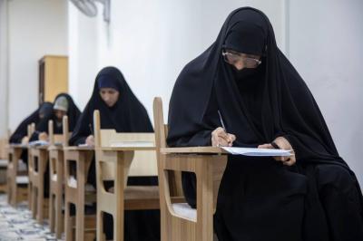 شعبة السيدة فاطمة بنت أسد (عليها السلام) تختتم فعاليات الدورة التعليمية (هدى للناس) لعدد من التربويات