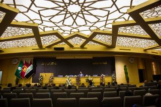 تشجيعاً وتثميناً لتفوّقهم: العتبةُ العبّاسية المقدّسة تُكرّم الطلبة الأوائل في ناحية الدبوني..