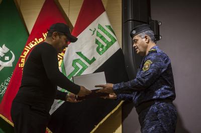 أكاديميّةُ الكفيل للإسعاف الحربيّ تحتفي بتخرّج الدورة العاشرة من دورات العناية بإصابات القتال التكتيكيّة..