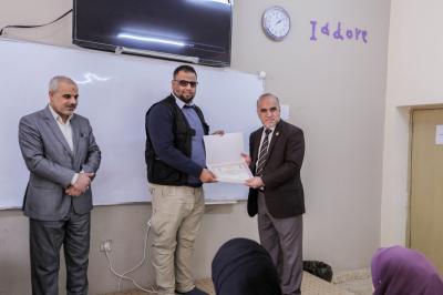 جامعةُ كربلاء تحتضنُ الندوةَ القرآنيّةَ الأخيرة وعميدُ كليّة التمريضِ فيها يؤكّدُ أنّ شبابَنا بحاجةٍ لزيادة ثقافتهم القرآنيّة