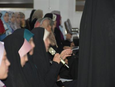 ضمن برامجه التواصليّة مع الأوساط الجامعيّة: مركز الثقافة الأسريّة يقيمُ محاضرةً تربويّة في كلّية الصفوة الجامعة