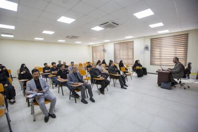 جامعةُ الكفيل تُقيم ندوةً علميّةً حول مشروع الملفّ الاستنادي للمؤلّفين العراقيّين