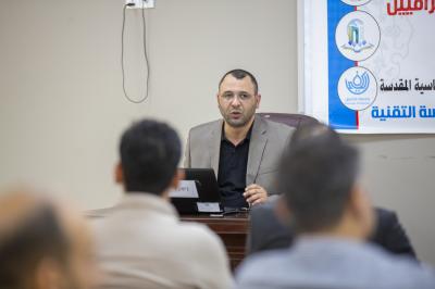 جامعةُ الكفيل تُقيم ندوةً علميّةً حول مشروع الملفّ الاستنادي للمؤلّفين العراقيّين
