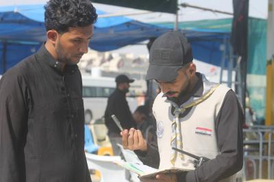 جمعيّةُ كشّافة الكفيل تُشارك في خدمة زائري أربعينيّة الإمام الحسين (عليه السلام) من خلال محطّاتٍ خدميّة وأخرى فكريّة وثقافيّة