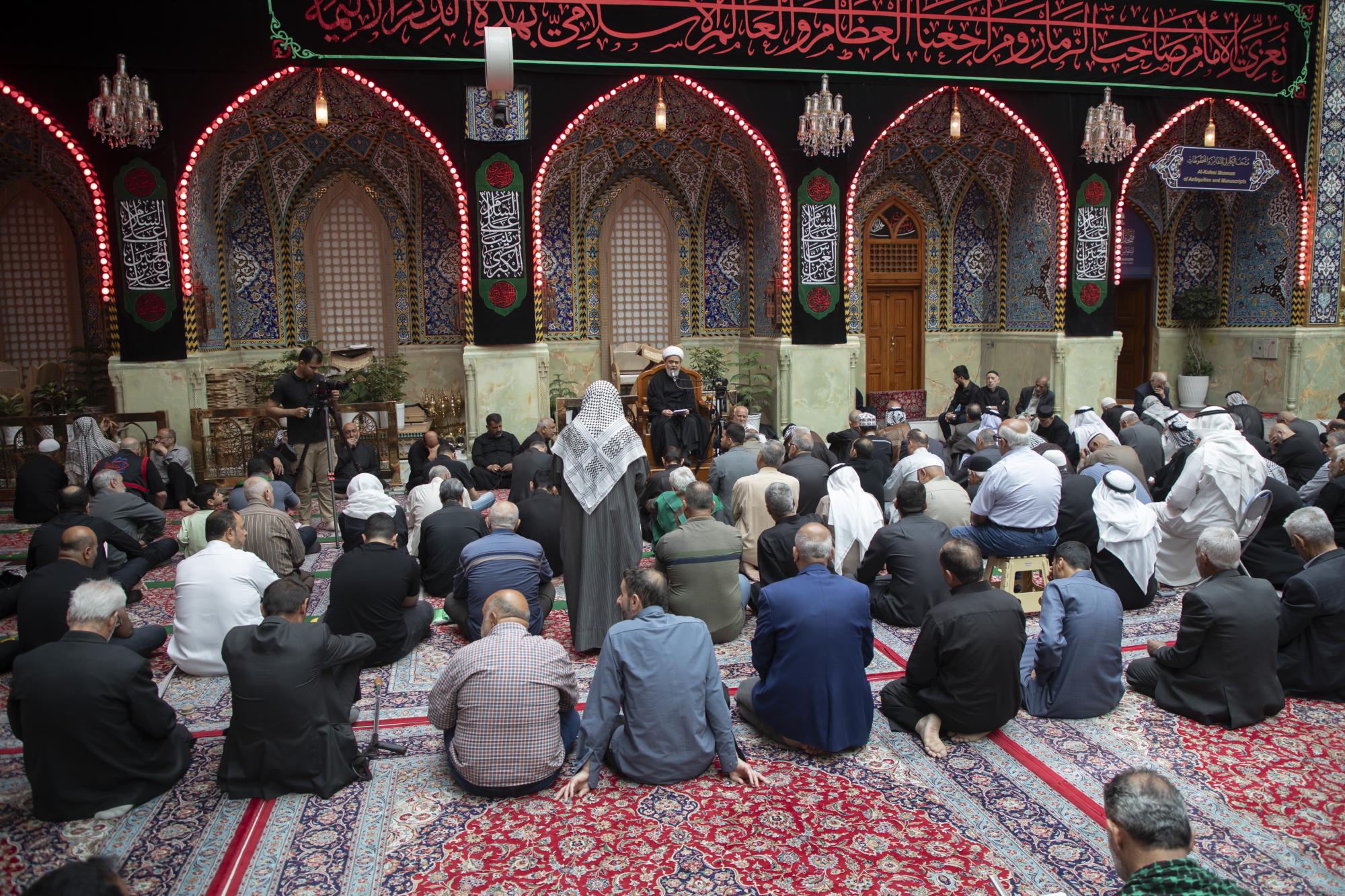 El Santuario De Aba Al Fadl Al-Abbas (p) Sigue Ofreciendo Sus ...