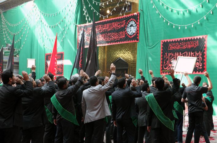 الموكب داخل العتبة العباسية المقدسة