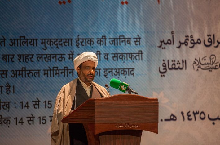 یکی از محققان