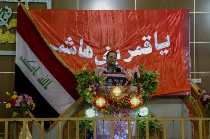 جانب من المهرجان الشعري 