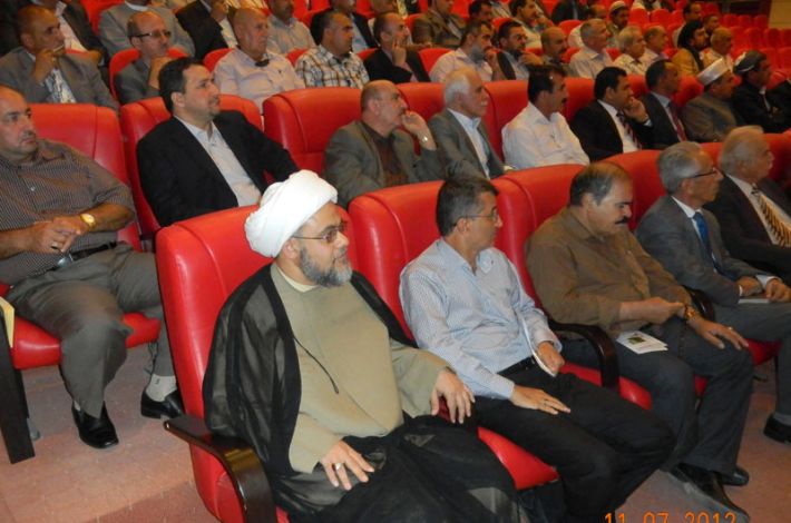 جانب من الندوة